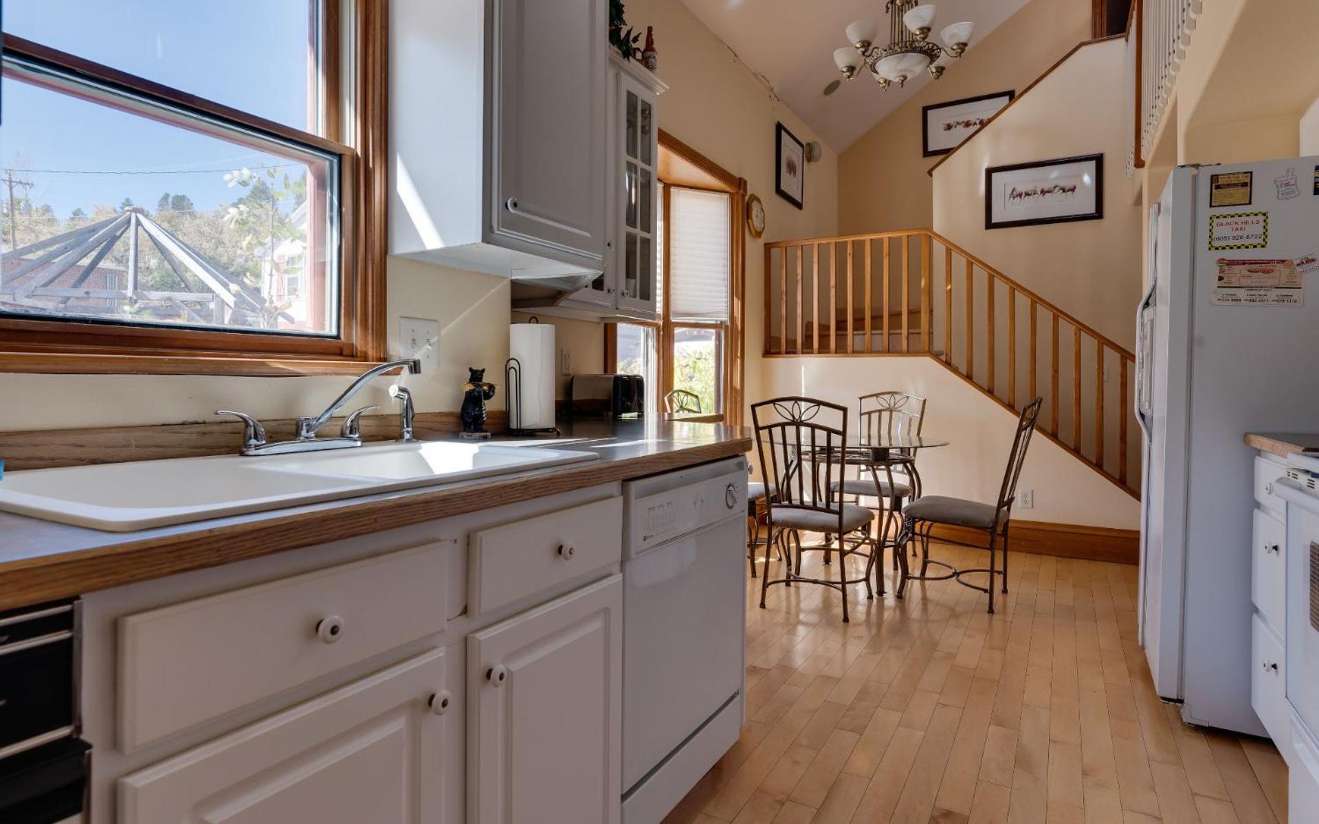 First Deadwood Cottages الغرفة الصورة