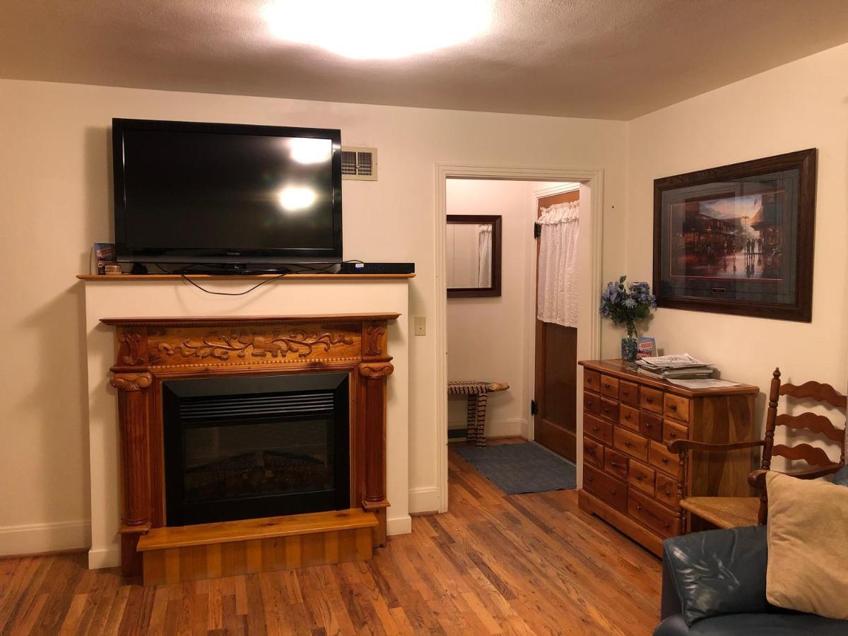 First Deadwood Cottages المظهر الخارجي الصورة